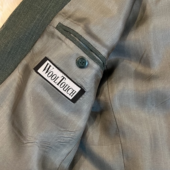 Green Blazer - men’s fit - Picture 2 of 4